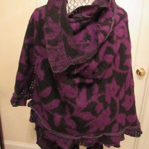 Mastro Moda Positano Italy Purple/Black Large Wool Blend Wrap/Coat - Lovely!!